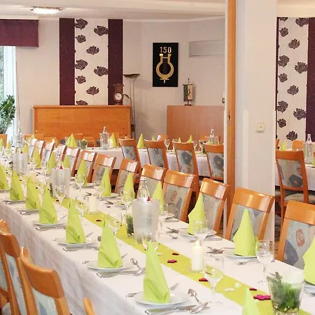 Hotel Pension Wandernest Naumburg (Hessen)