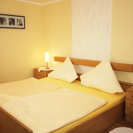 Pension Wandernest Naumburg (Hessen)