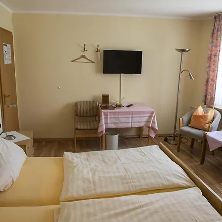 Pension Wandernest 3* Naumburg (Hessen)